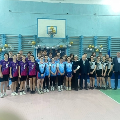 17 октября 2025 года на базе АТСТ под флагом «Юность России» прошёл Региональный этап Всероссийского спортивного онлайн-фестиваля «ТРОФИ!», посвящённый 85-летию системы профессионального образования России и году защитника Отечества. Наши команды младшая 