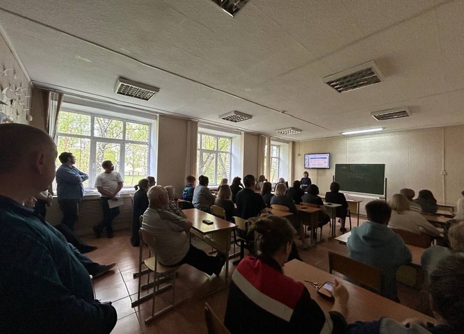 14.05.2025 в ГАПОУ ИО АТСТ проведено рабочее совещание по ознакомлению педагогического коллектива с межведомственным стандартом антинаркотической профилактической деятельности. На совещании были рассмотрены цели, задачи стандарта, ожидаемый результат, кат
